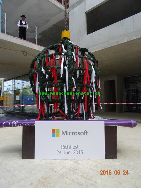 Richtfest der neuen Microsoft-Zentrale in München www.muenchenfenster.de