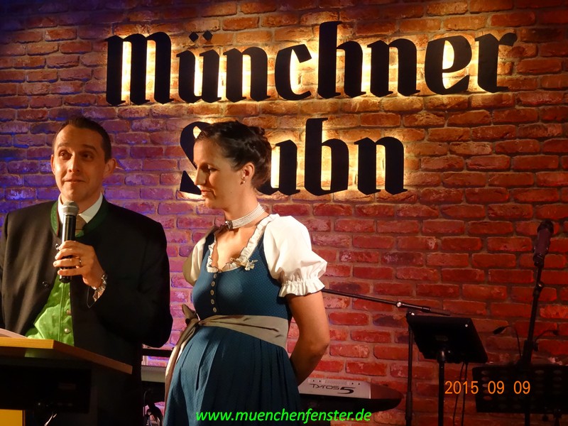 Die WirtsleuteKathrin Wickenhäuser-Egger und Alexander Egger www.muenchenfenster.de