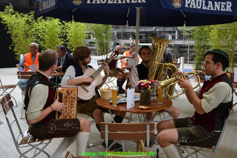 Einweihung der neuen Paulaner Brauerei in Langwied www.munichpeople.com