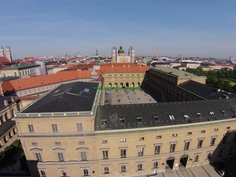 Mit mehr als 40 Großbronzen verfügt die Münchner Residenz über einen einzigartigen Bestand von internationalem Zuschnitt. www.munichfinest.com