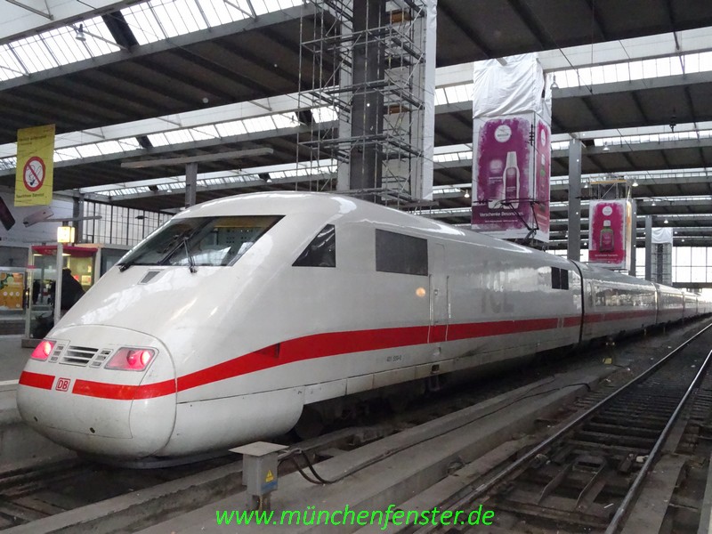 Eine neue Beleuchtungsanlage sorgt für mehr Licht und gleichmäßigere Ausleuchtung www.münchnerfenster.de