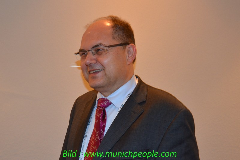 www.munichpeople.com
