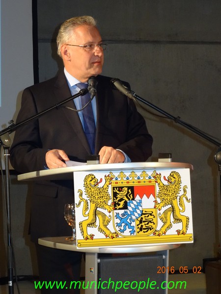 Bayerns Innen-und Bauminister Joachim Herrmann www.munichpeople.com