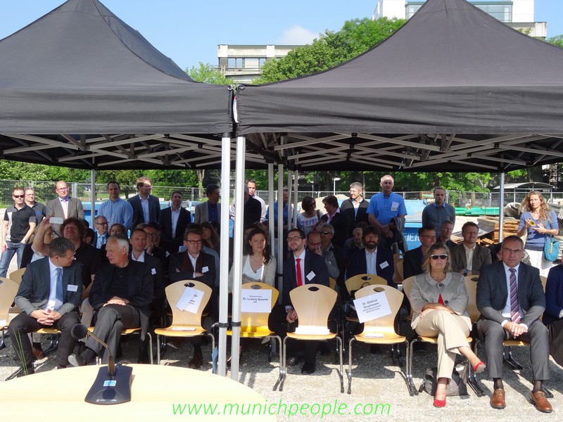 Grundsteinlegunung der neuen Mensa der TUM in Garching wwwmunichcar.de