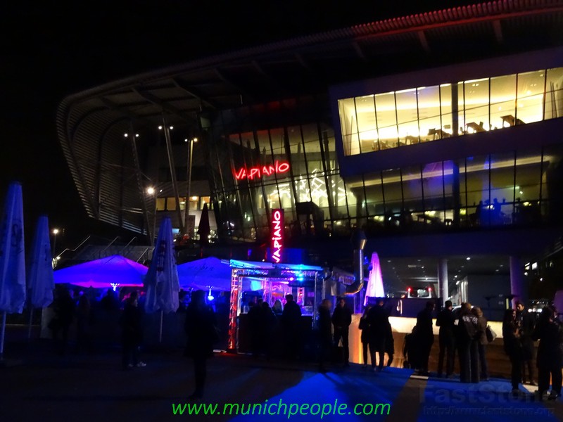 Get together, Networking bei den Medientagen www.europaeischepresseagentur.com www.europaeischepresseagentur.com