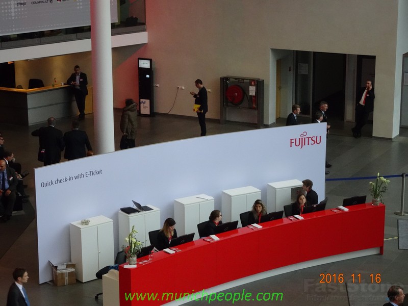 Fujitsu-Forum 2016 in München www.muenchenfenster.de