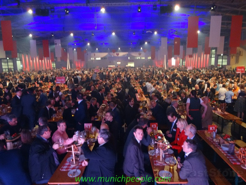 Oktoberfest Fujitsu-Forum www.europaeischepresseagentur.com www.europaeischepresseagentur.com