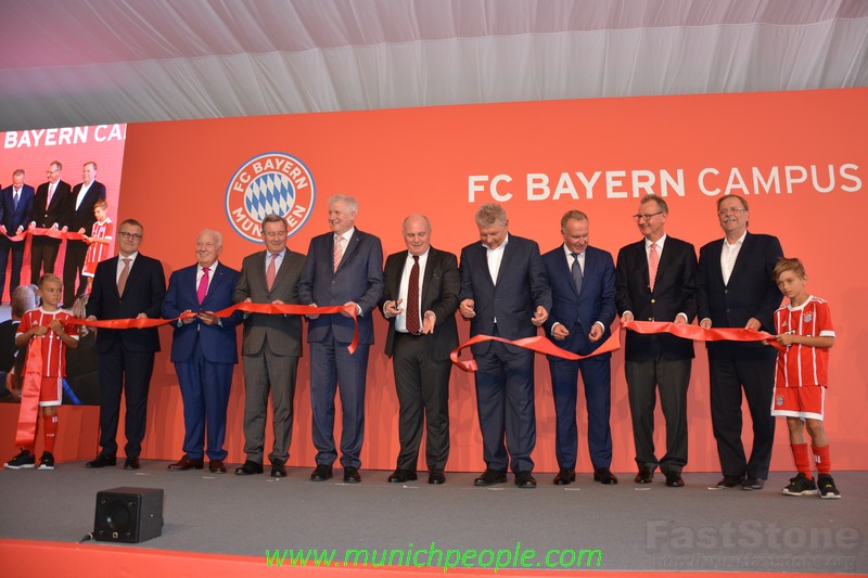 Zahlreiche Prominenz auf dem FC Bayern Campus www.munichpeople.com www.munichpeople.com