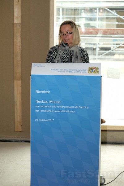 Geschäftsführerin des Studentenwerk München DR.Wurzer-Faßnacht Ursula www.munichpeople.com www.munichpeople.com