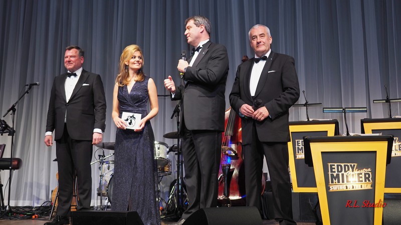 11.Schwarz Weiss Ball 2018 www.europaeischepresseagentur.com