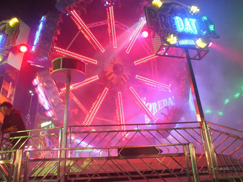 Münchner Oktoberfest www.wiesnrepoert.de www.wiesnreport.de