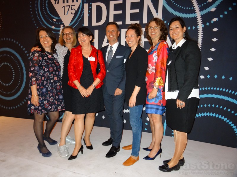 Jübiläumsfeier der IHK München Oberbayern www.munichladys.de www.munichladys.de