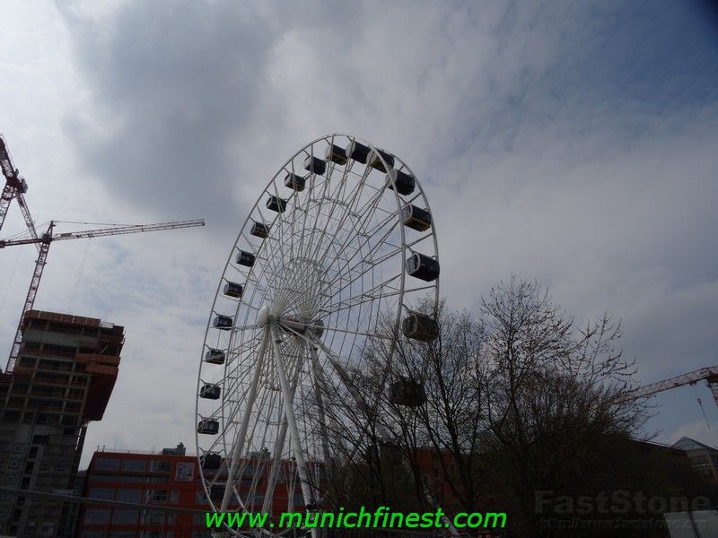 hi-sky riesenrad in München www.munichfinest.com www.munichfinest.com