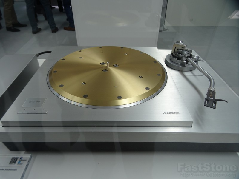 Technics Plattenspieler HIGH END 2019 www.münchenfenster.de www.muenchenfenster.de