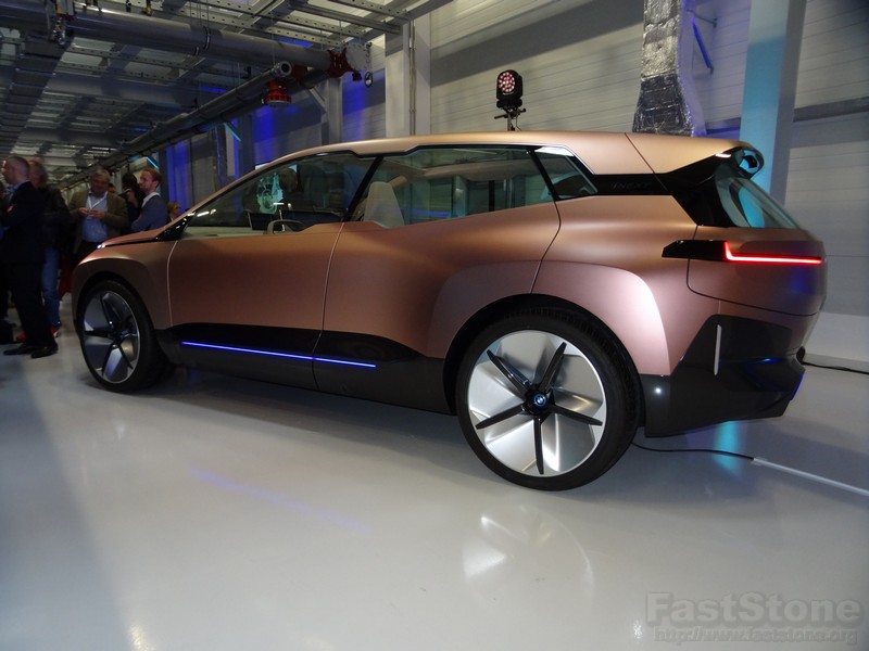 BMW E_CAR www.muenchenfenster.de www.muenchenfenster.de