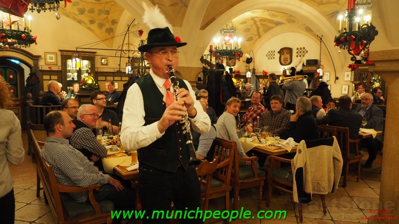 Cristkindlmarkt Eröffnung 2019 www.munichpeople.com www.munichpeople.com