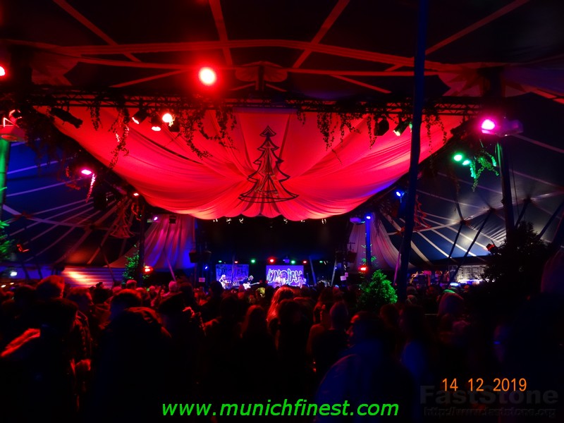 Tollwood München www.munichfinest.com www.münchenfenster.de