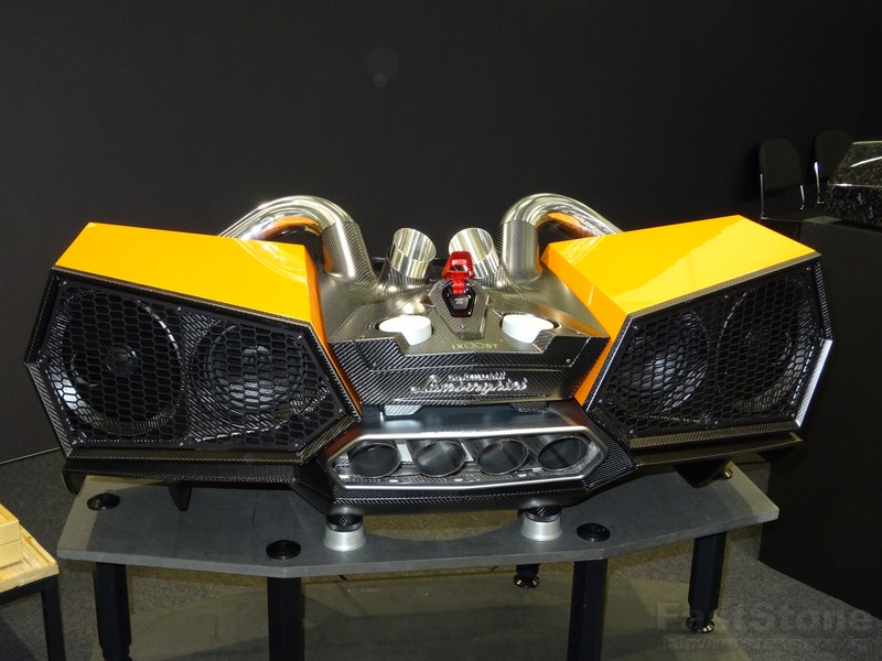 HIGH END München 2022 www.muenchenfenster.de www.münchenfenster.de