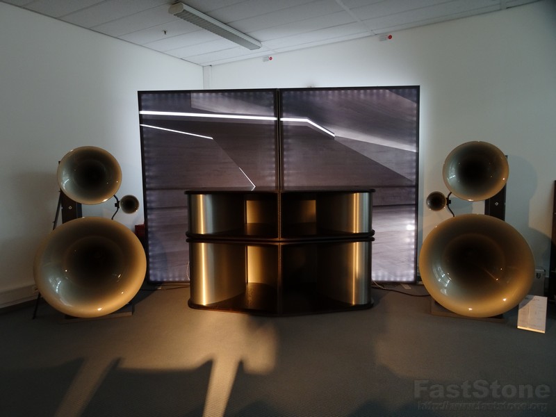 HIGH END München AVANGARDE www.muenchenfenster.de www.muenchenfenster.de