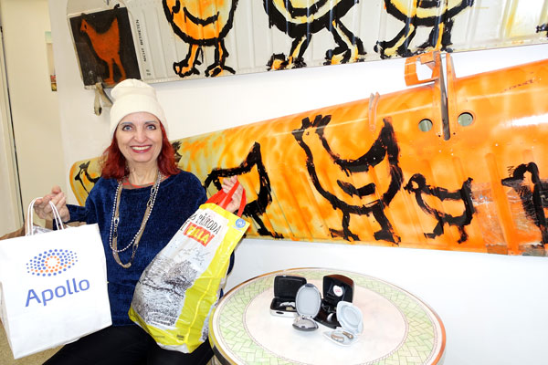 (6) Brillen einsammeln trotz Warnstreik www.muenchenfenster.d3