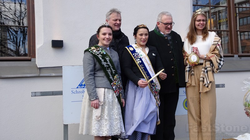 Spargeelsaison 2023 www.muenchenfenster.de wwww.münchenfesnter.de