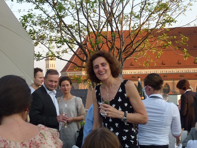 Sommerfest hoch über den Dächern von München