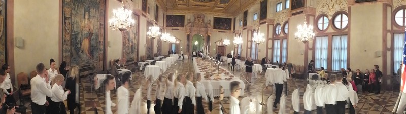 Stilvolle Teeparty in der Residenz