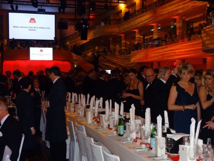 www.deutscherfilmball.de