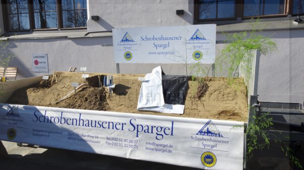 Spargelanstich 2025 mit Markus Othmer und Felix Magath