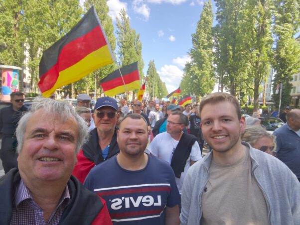 Demonstration in München „Merz muss weg“