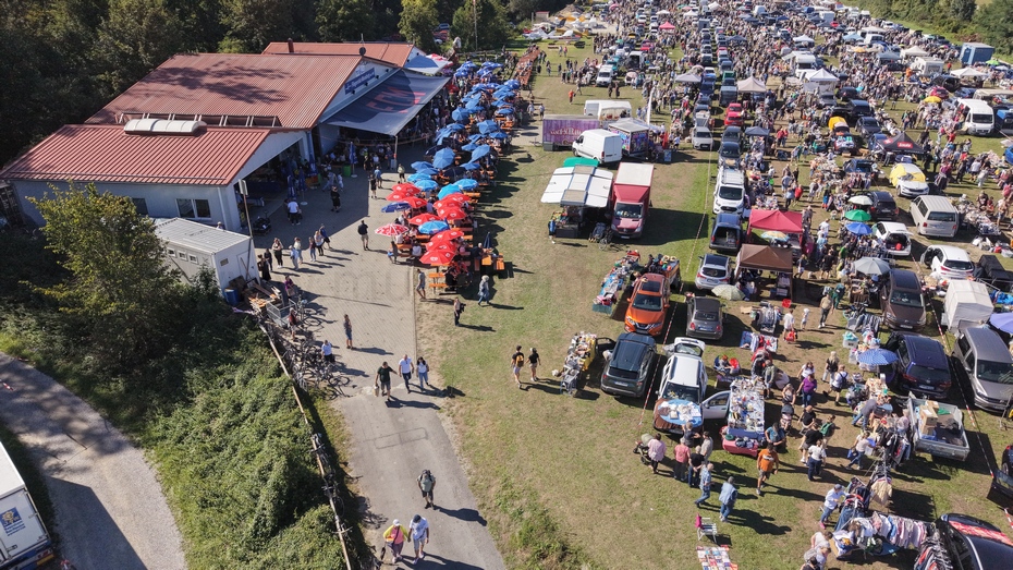 Riesen Flohmarkt auf de Kipp